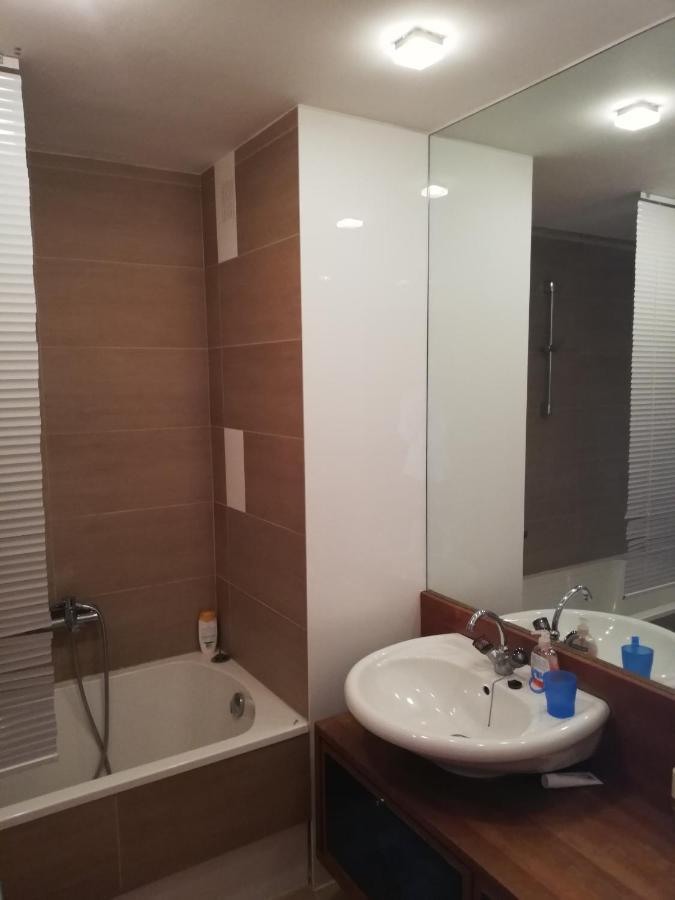 Room In Maisonette With Garden, Parking Place Vienna Esterno foto